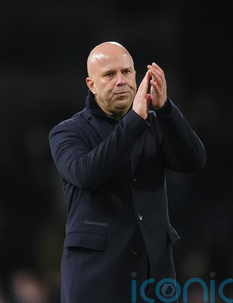 Arne Slot felt unable to risk Hugo Ekitike in Fulham draw after scan for striker