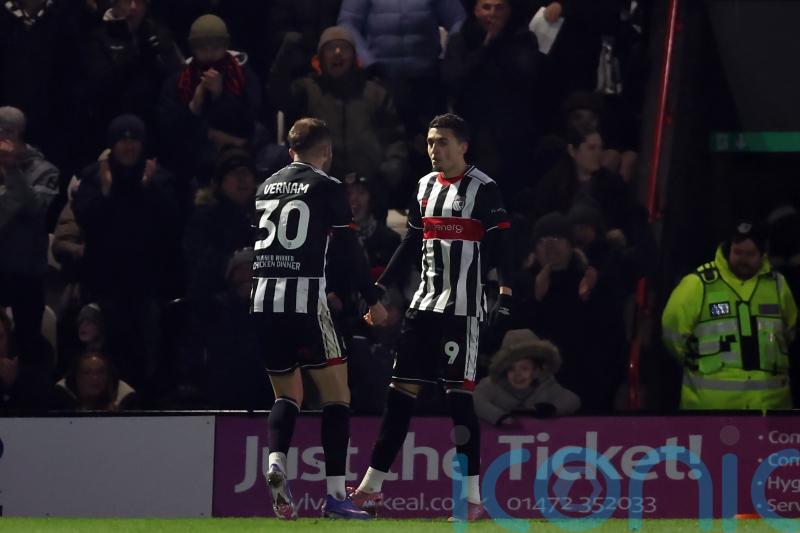 Grimsby fight back to draw with MK Dons