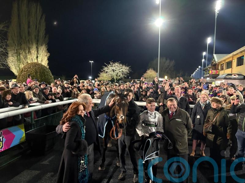 Henderson and Buckley so proud on an extraordinary night at Southwell