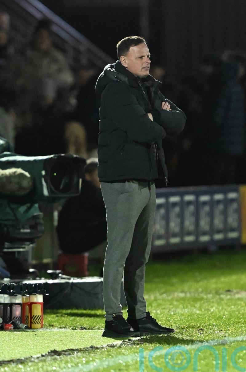 Richie Wellens laments Leyton Orient errors in defeat to Barnsley