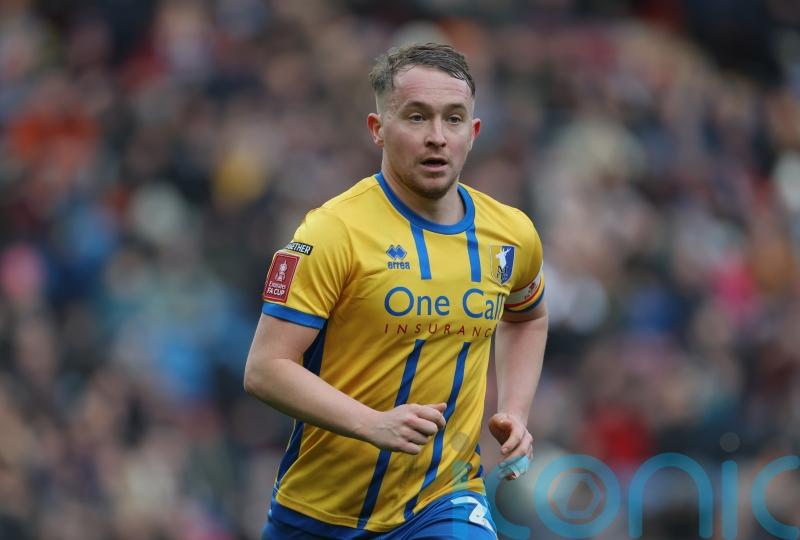 Louis Reed goal against Reading gives Mansfield first win in 10 league matches